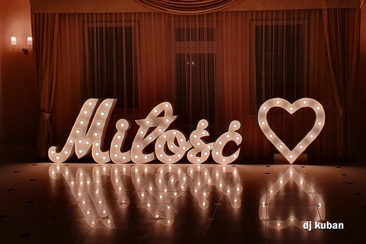Napis LED MIŁOŚĆ / MR & MRS - zdjęcie 2