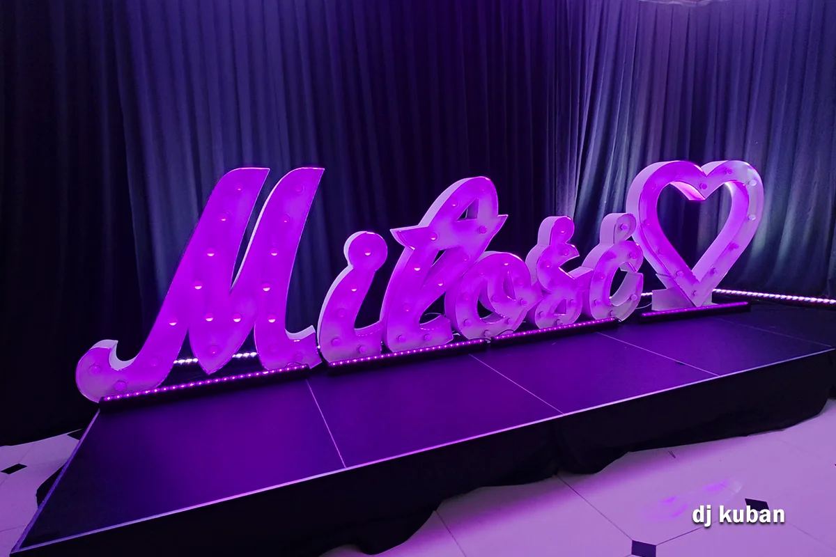 Napis LED MIŁOŚĆ / MR & MRS - zdjęcie 4
